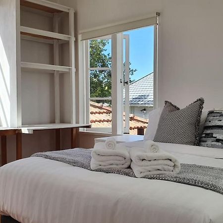 Bright And Modern Oasis In Kingsland Villa Auckland Exteriör bild