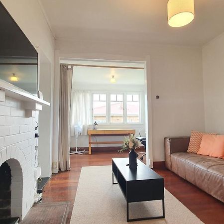 Bright And Modern Oasis In Kingsland Villa Auckland Exteriör bild