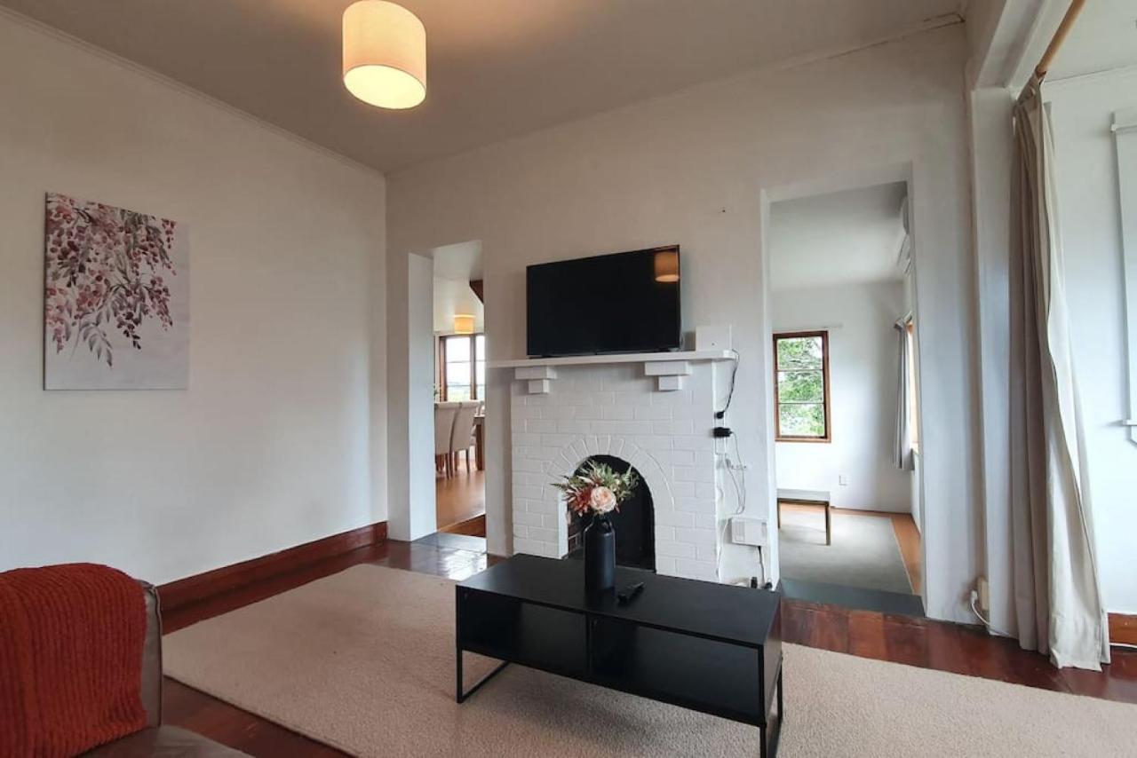 Bright And Modern Oasis In Kingsland Villa Auckland Exteriör bild