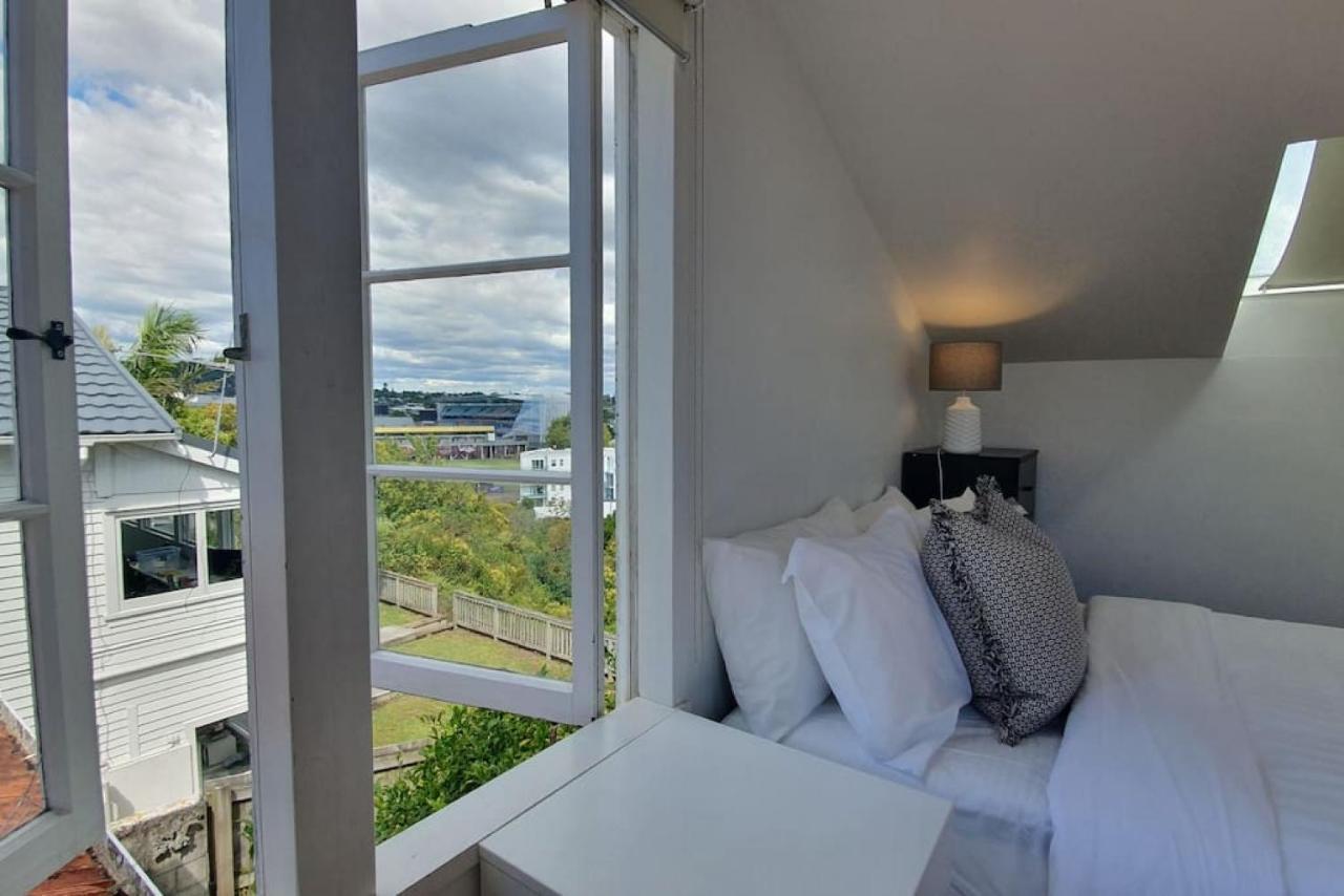 Bright And Modern Oasis In Kingsland Villa Auckland Exteriör bild